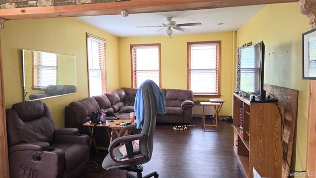 5 Highland Avenue, Otisville, NY 10963
