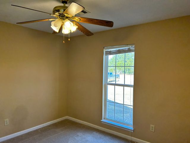 656 Bridle Path Lane, Box Springs, GA 31801