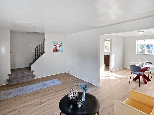 6444 Apple St, Lincoln Larimer, PA 15206