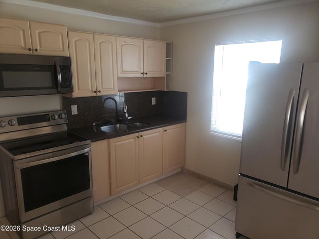 2114 NE Henry Street NE B, Palm Bay, FL 32905
