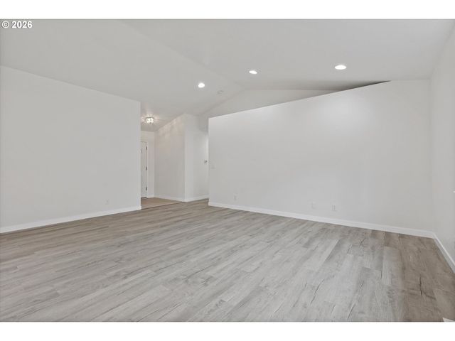 2445 Ne 47TH St, Lincoln City, OR 97367