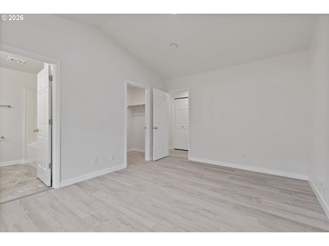2445 Ne 47TH St, Lincoln City, OR 97367