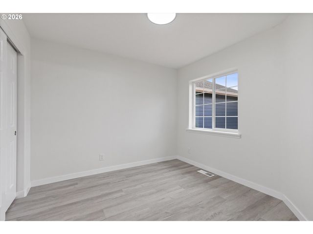 2445 Ne 47TH St, Lincoln City, OR 97367