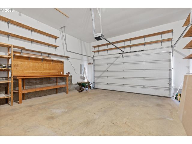 2445 Ne 47TH St, Lincoln City, OR 97367
