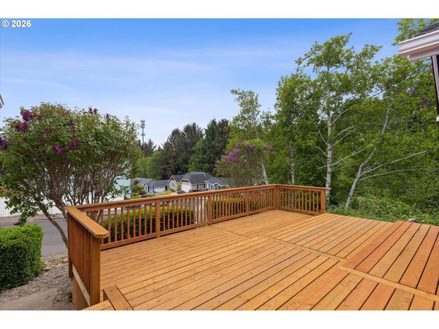 2445 Ne 47TH St, Lincoln City, OR 97367