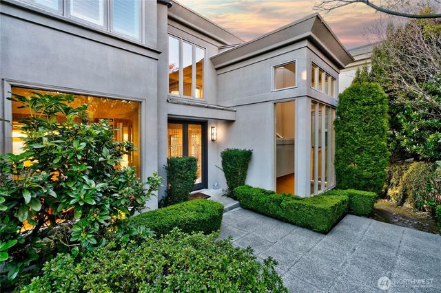 5511 154th Avenue SE, Bellevue, WA 98006
