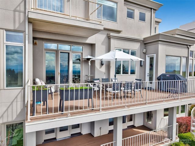 5511 154th Avenue SE, Bellevue, WA 98006