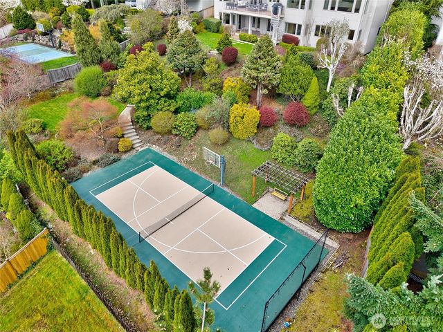 5511 154th Avenue SE, Bellevue, WA 98006