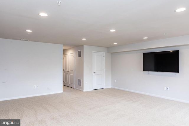 2606 FIAT DR, Hanover, MD 21076