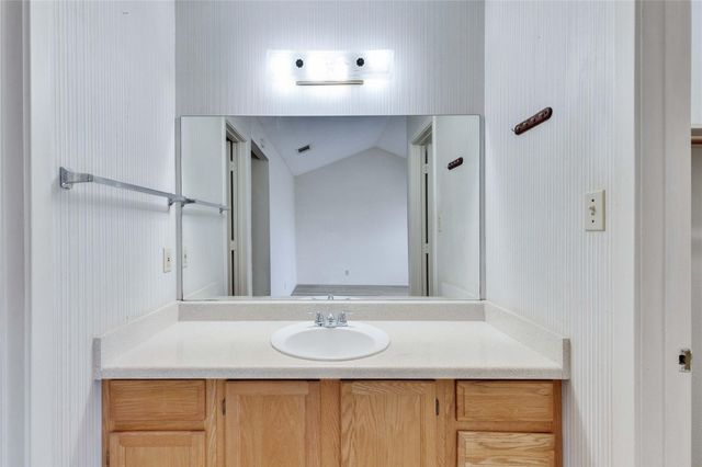 11900 Alpheus Ave C, Austin, TX 78759