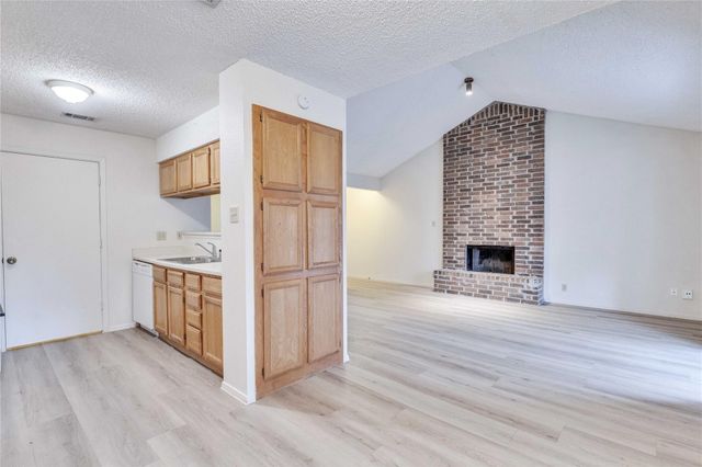 11900 Alpheus Ave C, Austin, TX 78759