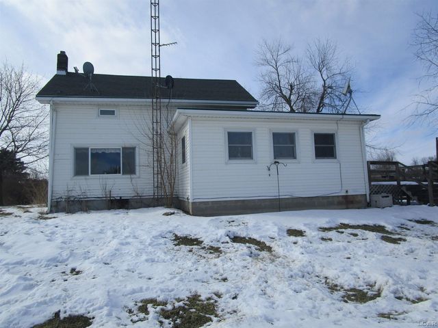 12616 Burton Road, Manitou Beach, MI 49253