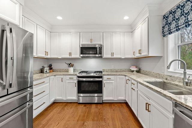 480 Boxford St, North Andover, MA 01845