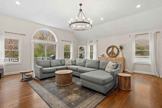 480 Boxford St, North Andover, MA 01845