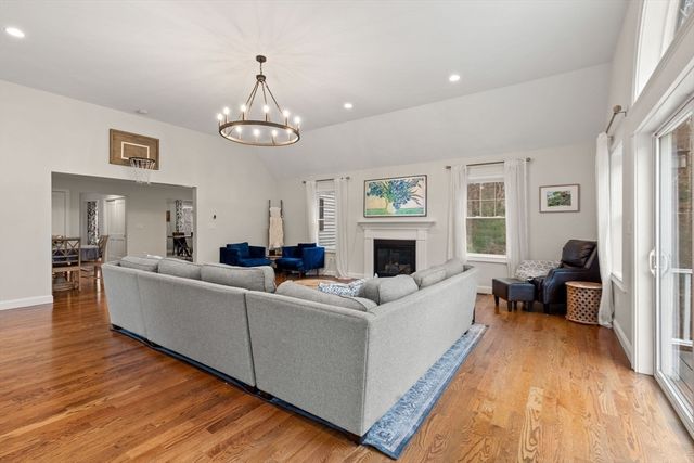 480 Boxford St, North Andover, MA 01845