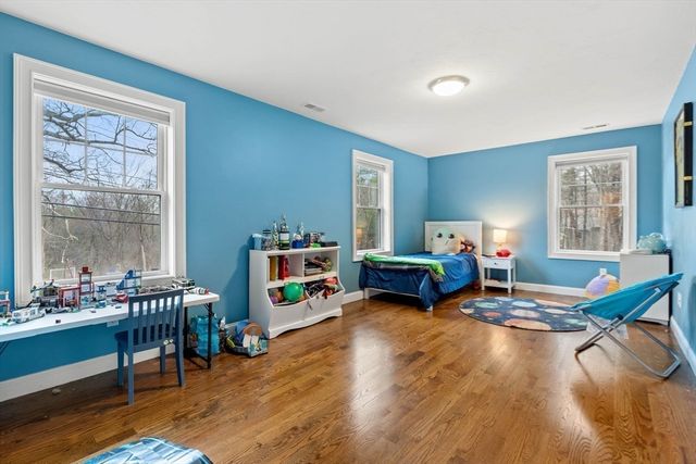 480 Boxford St, North Andover, MA 01845