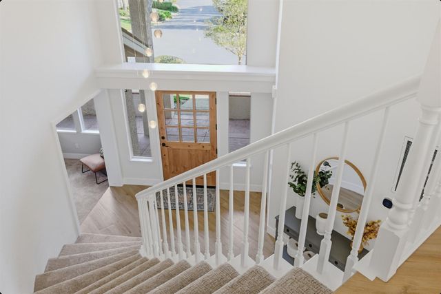 1986 Somerdale Cir, Roseville, CA 95661