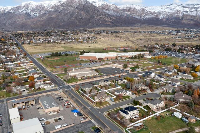 490 W 3450 N, Pleasant View, UT 84414
