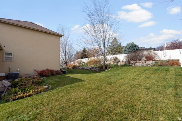 490 W 3450 N, Pleasant View, UT 84414