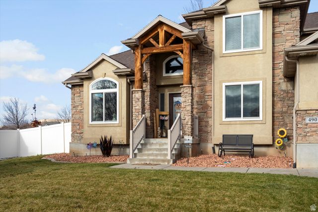 490 W 3450 N, Pleasant View, UT 84414