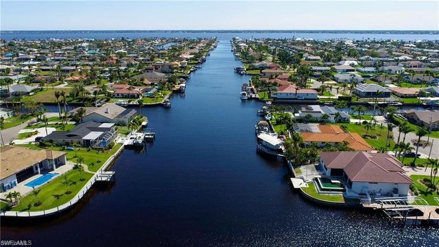 3708 SE 16th PL, Cape Coral, FL 33904