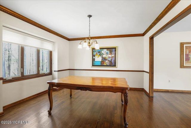 92 Fox Chase Court, Freehold, NJ 07728