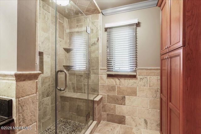 92 Fox Chase Court, Freehold, NJ 07728