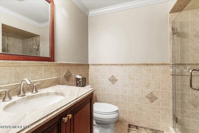 92 Fox Chase Court, Freehold, NJ 07728