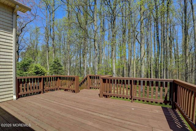 92 Fox Chase Court, Freehold, NJ 07728