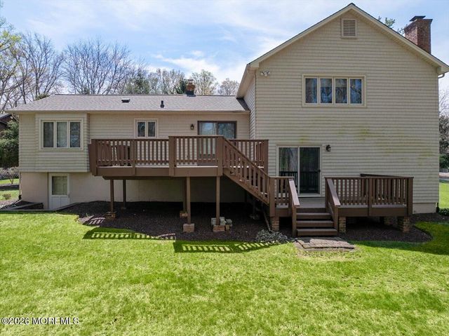 92 Fox Chase Court, Freehold, NJ 07728