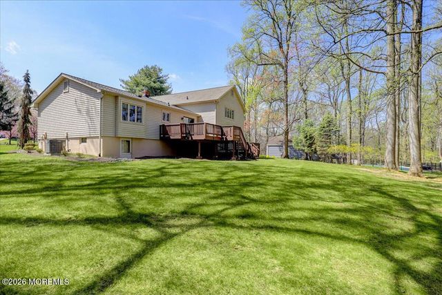 92 Fox Chase Court, Freehold, NJ 07728