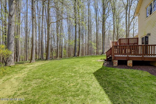 92 Fox Chase Court, Freehold, NJ 07728