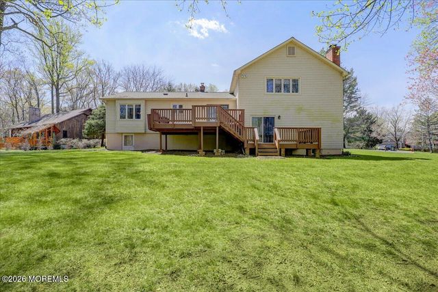 92 Fox Chase Court, Freehold, NJ 07728