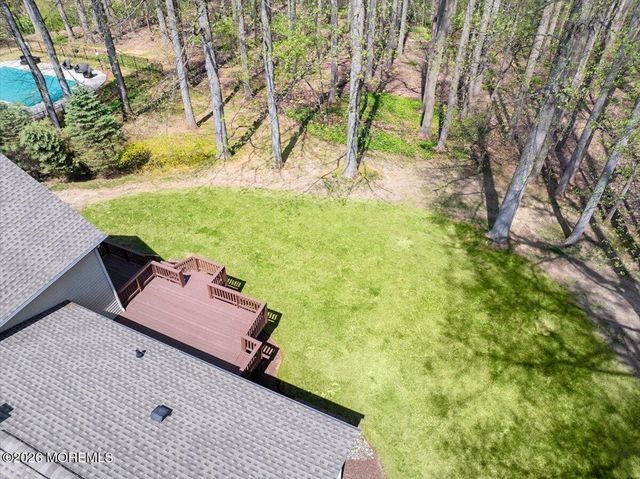 92 Fox Chase Court, Freehold, NJ 07728