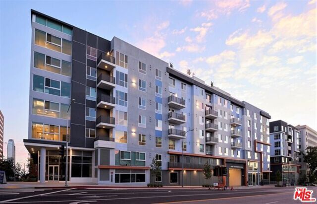 1120 W 6th Street 2519, Los Angeles, CA 90017