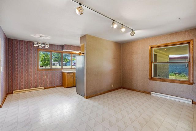 501 Nicholson AVENUE, South Milwaukee, WI 53172