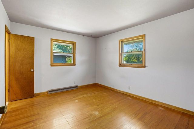 501 Nicholson AVENUE, South Milwaukee, WI 53172