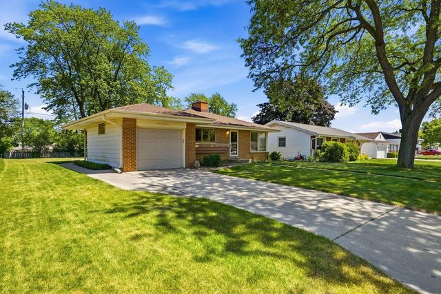 501 Nicholson AVENUE, South Milwaukee, WI 53172