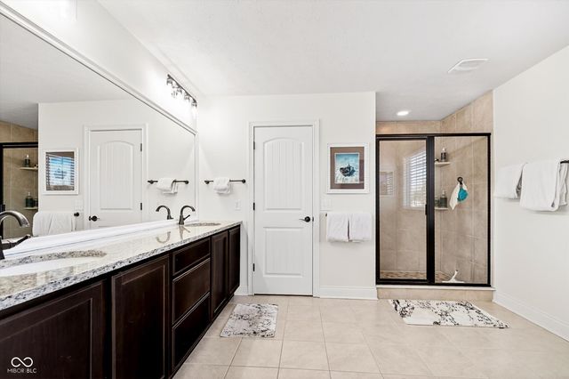 15565 Viking Crusader Court, Westfield, IN 46074