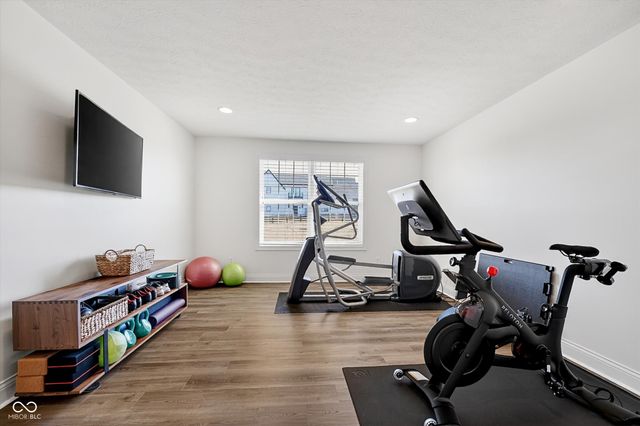 15565 Viking Crusader Court, Westfield, IN 46074