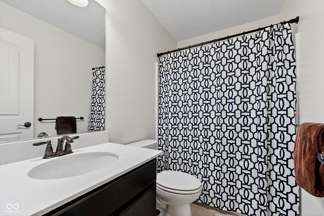 15565 Viking Crusader Court, Westfield, IN 46074