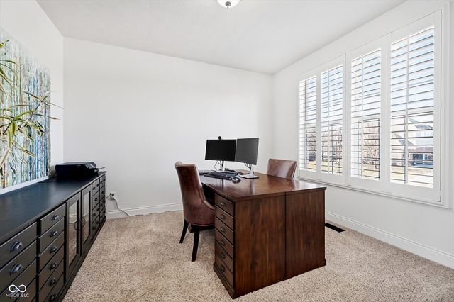 15565 Viking Crusader Court, Westfield, IN 46074