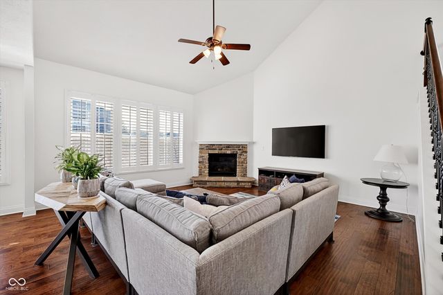 15565 Viking Crusader Court, Westfield, IN 46074