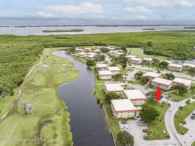 75 Royal Oak Court 204, Vero Beach, FL 32962