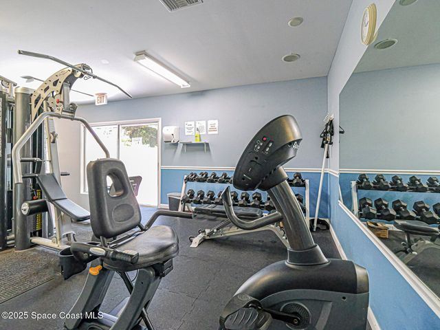 75 Royal Oak Court 204, Vero Beach, FL 32962