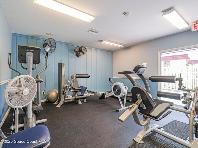 75 Royal Oak Court 204, Vero Beach, FL 32962