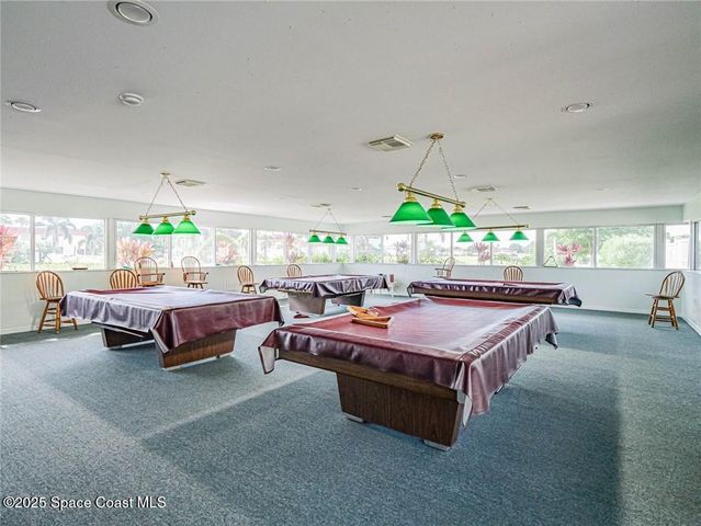 75 Royal Oak Court 204, Vero Beach, FL 32962