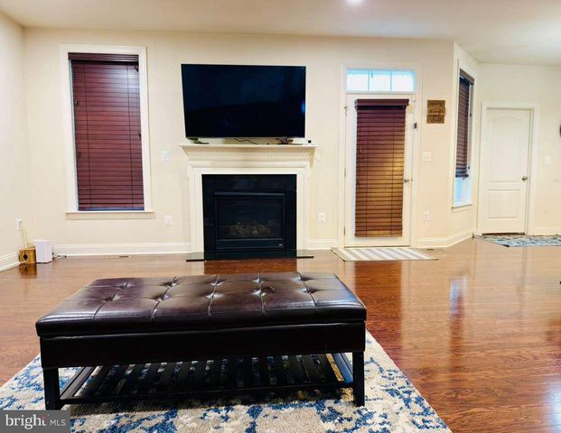 43088 OLD RYAN RD, Ashburn, VA 20148
