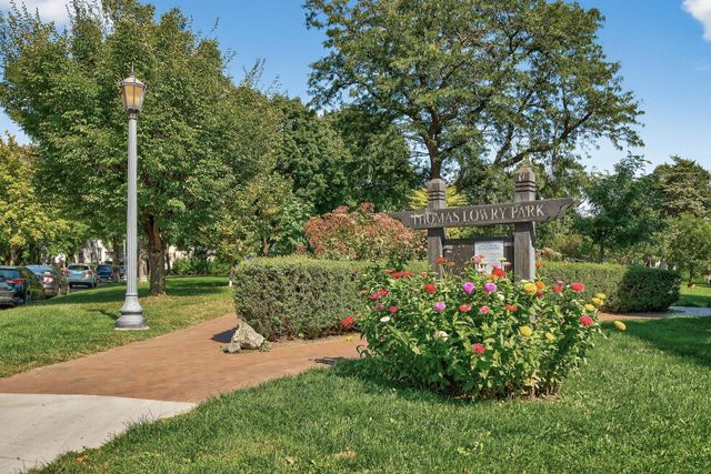 821 Douglas Avenue 204, Minneapolis, MN 55403