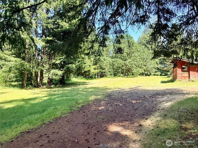 503 Centre Street N, Rainier, WA 98576